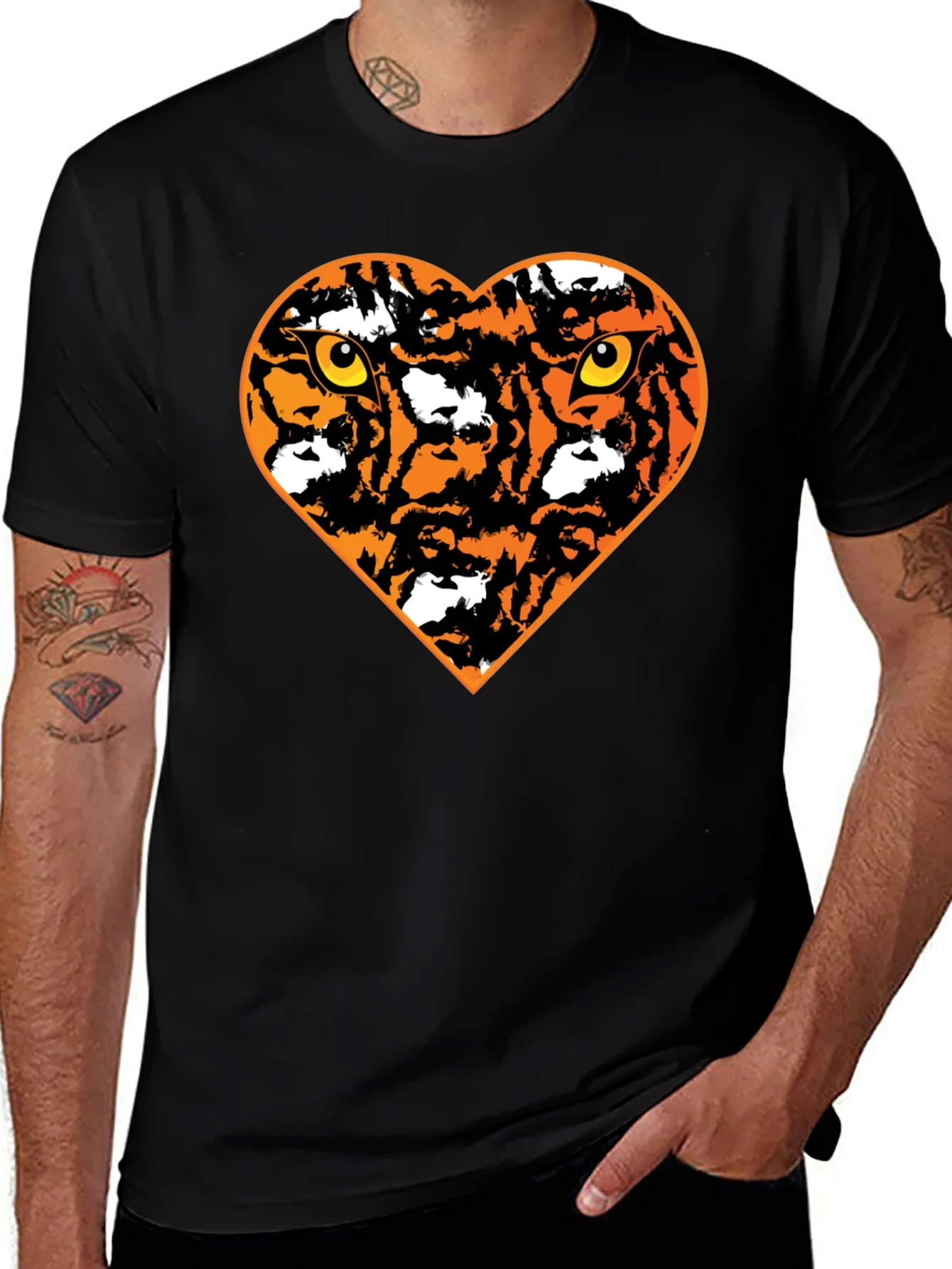 Tiger Heart Graphic T-Shirt - Black